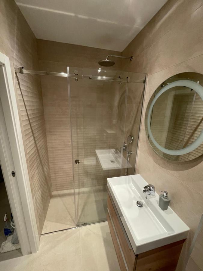 Apartment New Modern Deluxe Apartmens Domo Baska Voda
